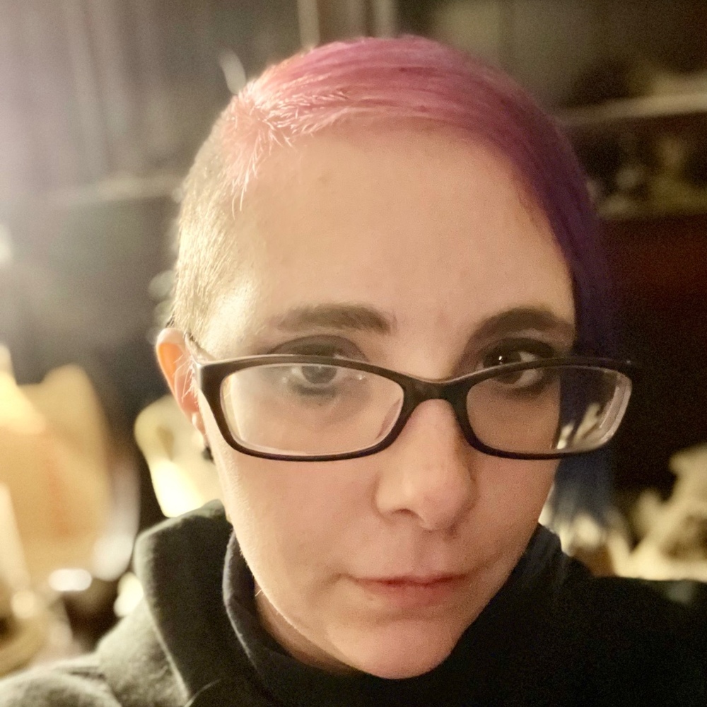 Meet your Posher, Posh